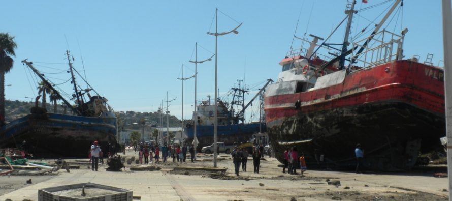 Terremoto: daños en 189 embarcaciones y en 80% de los muelles del Puerto de Coquimbo